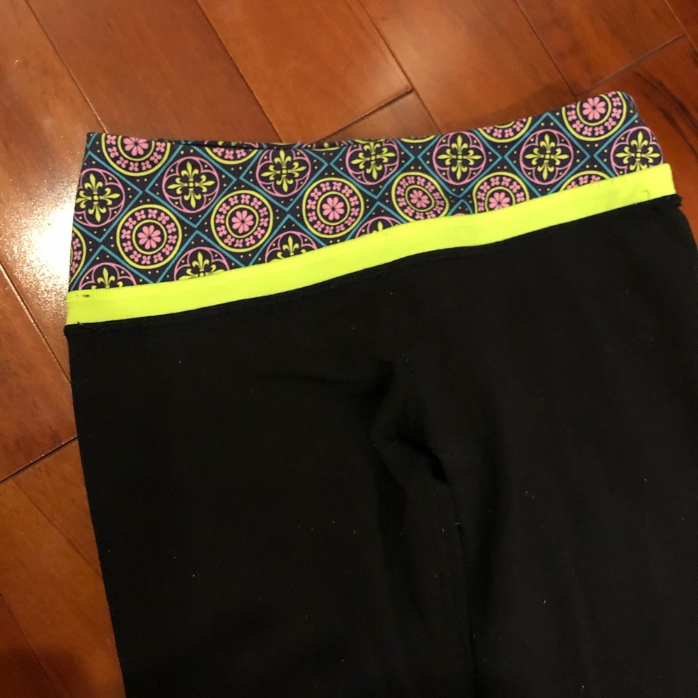 Iviva Workout pants - Picture 3 of 3